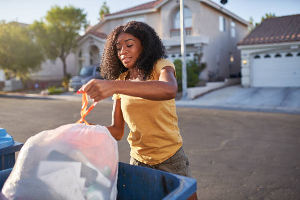 Best Commercial Cleanout Services  in Snellville, GA
